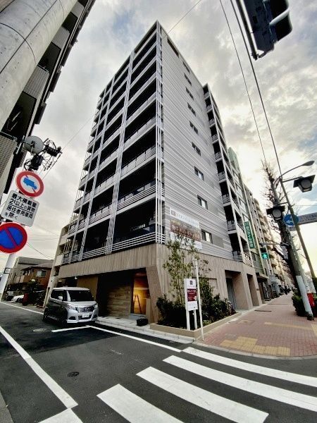 東京都中野区本町６（マンション）の賃貸物件の外観