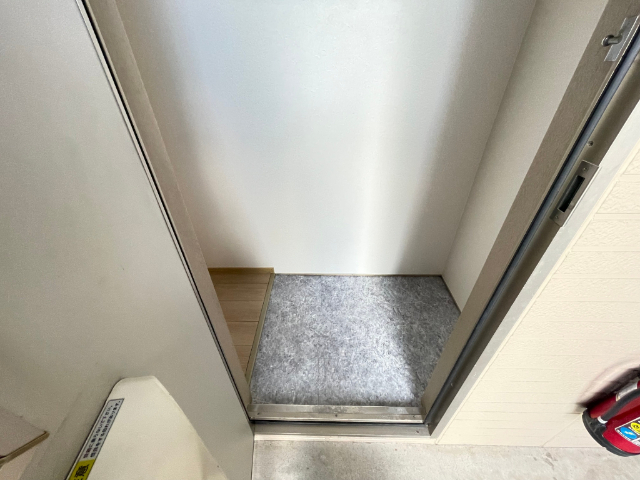 玄関　玄関スペース