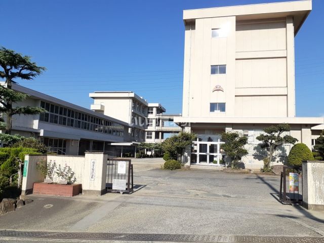 小学校　旭ヶ丘小学校（小学校）まで935m