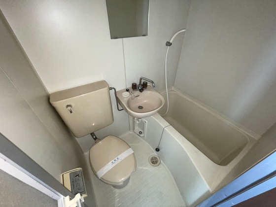 トイレ　※別部屋の写真です