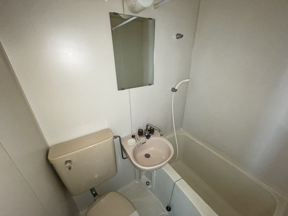 洗面設備　※別部屋の写真です