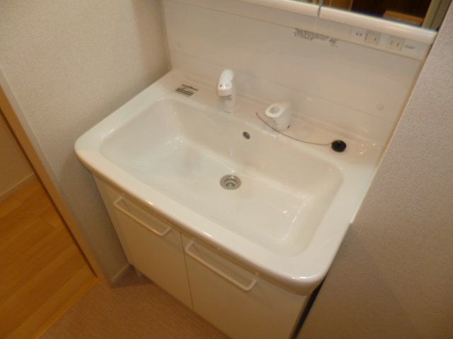 洗面設備　洗髪洗面化粧台