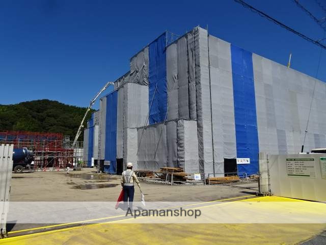 小学校　島田第四小学校（小学校）まで1696m