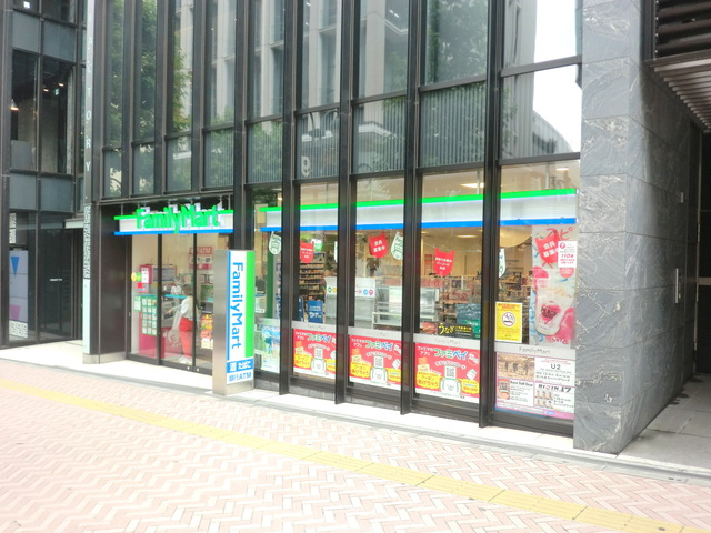 【渋谷区宇田川町のマンションのコンビニ】