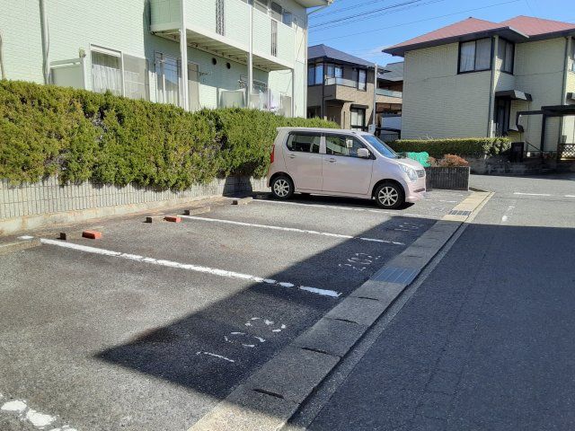 【サンハイムの駐車場】