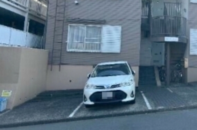 【藤沢フラワーマンションの駐車場】