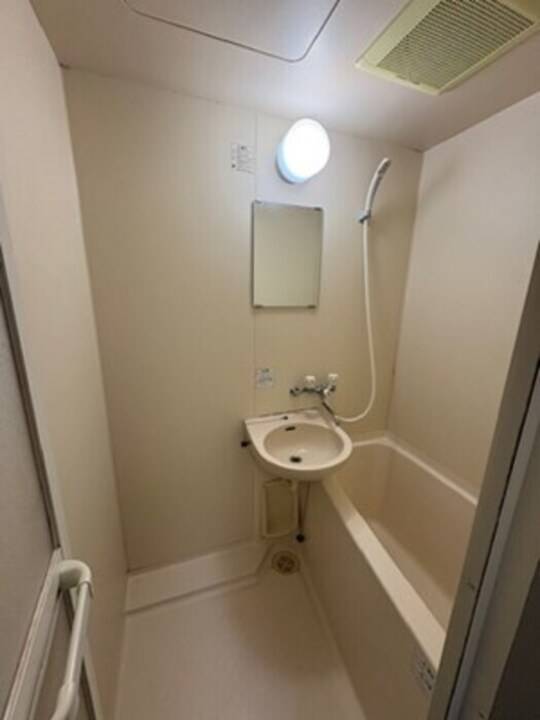バス・シャワールーム　浴室