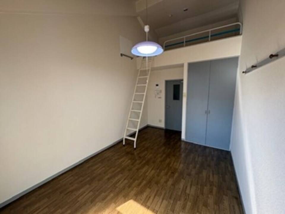 居室・リビング　リビング