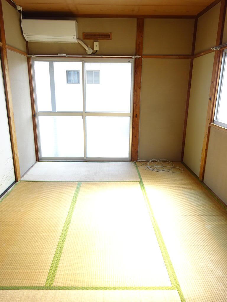 その他部屋・スペース　南面和室6帖