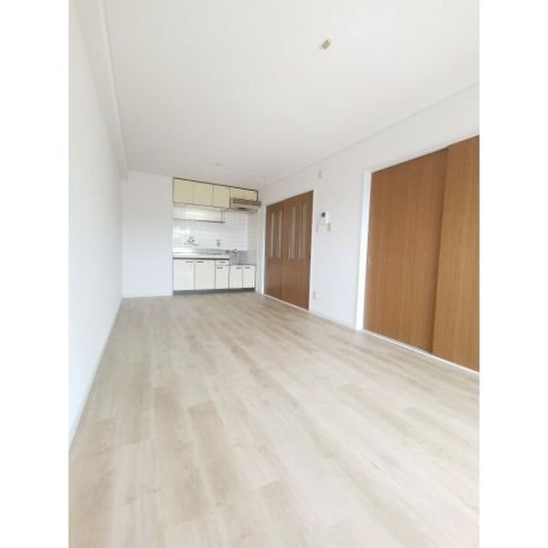 居室・リビング　（イメージ）