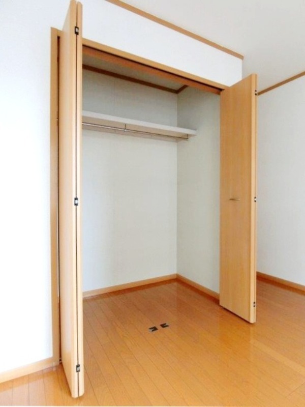 収納　図面と現状に相違がある場合には現状を優先