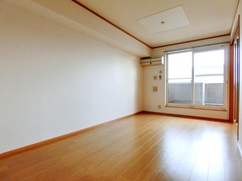 居室・リビング　図面と現状に相違がある場合には現状を優先