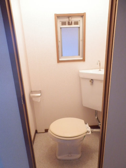 トイレ　＊別室参考