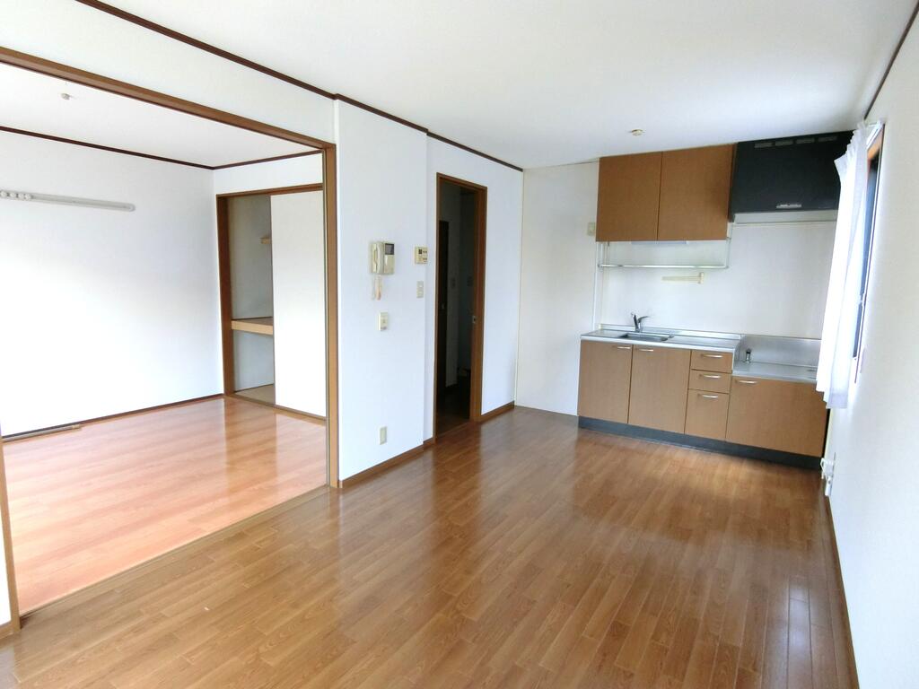 居室・リビング　9帖のダイニングキッチン