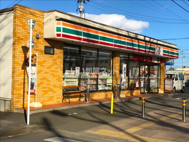 コンビニ　セブンイレブン　仙台白萩町店（コンビニ）まで572m