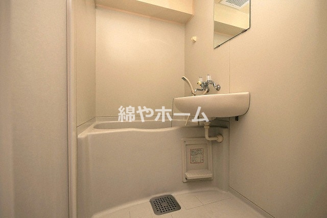 バス・シャワールーム　ゆったり過ごせるお風呂です