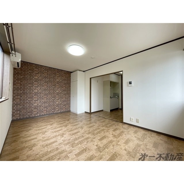 建物外観　洋室