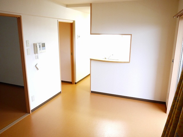 居室・リビング　明るい洋室です