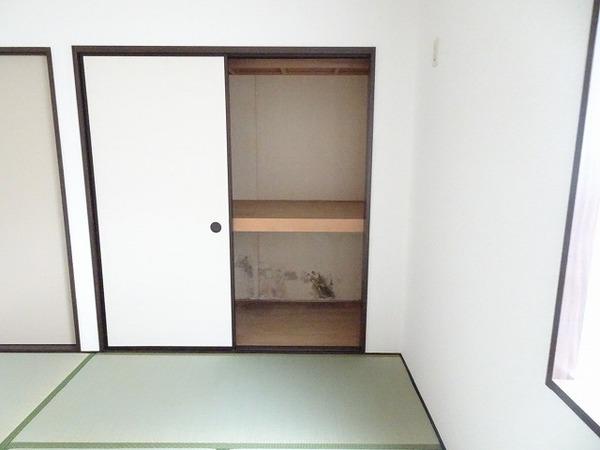 収納　押入れ！