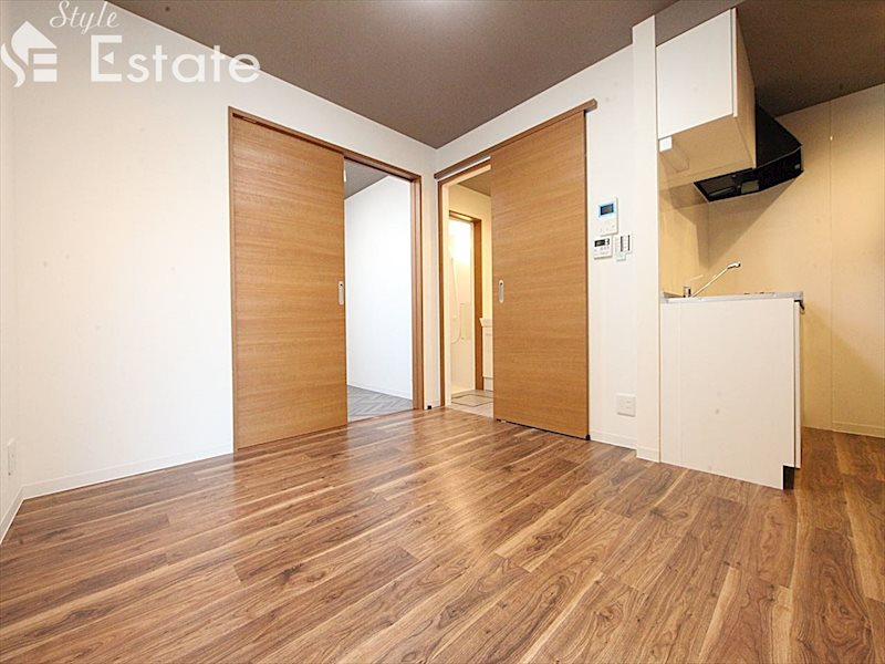 居室・リビング　内装