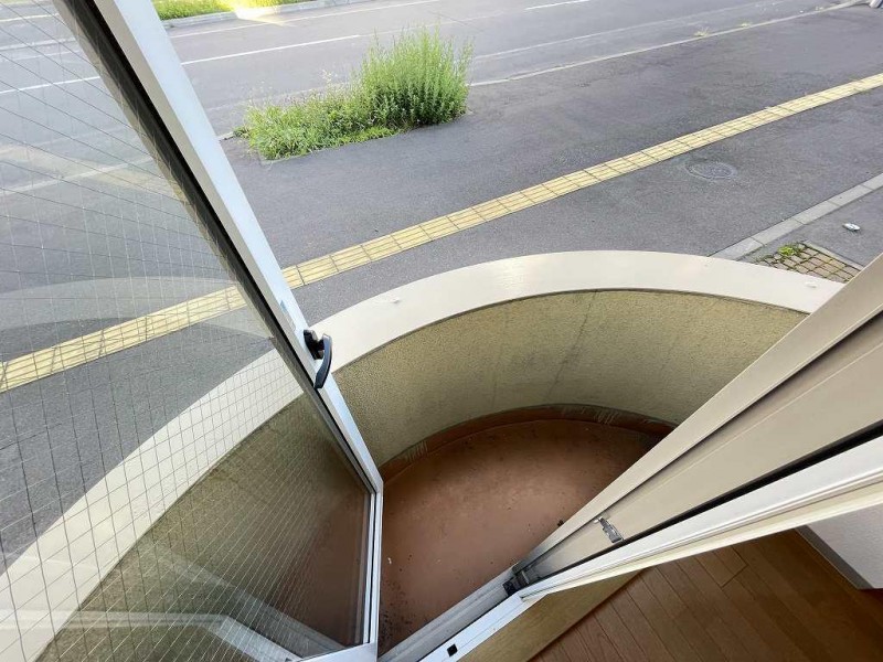 バルコニー　バルコニー