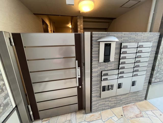 エントランス　毎日通るエントランスはこのようになっています