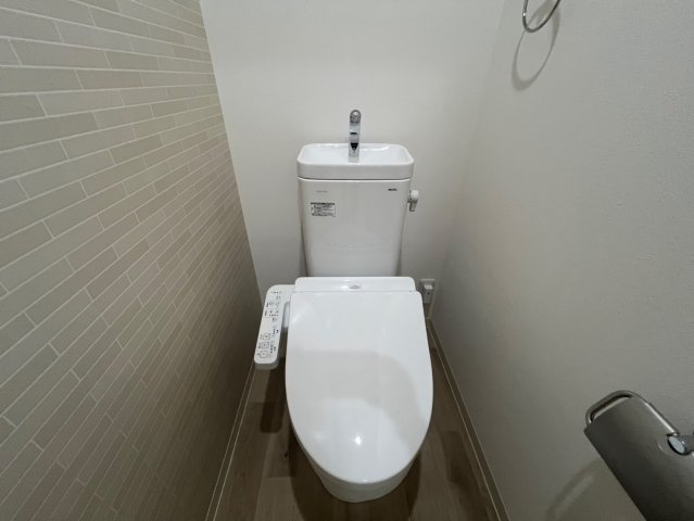 トイレ　落ち着いたトイレです