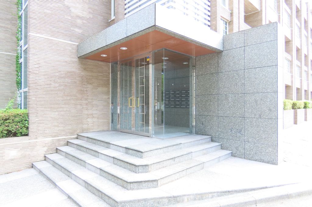 エントランス　★お部屋探しはタウンハウジングまで★