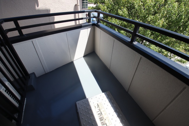 バルコニー　※別室の参考写真の為、現況優先です。