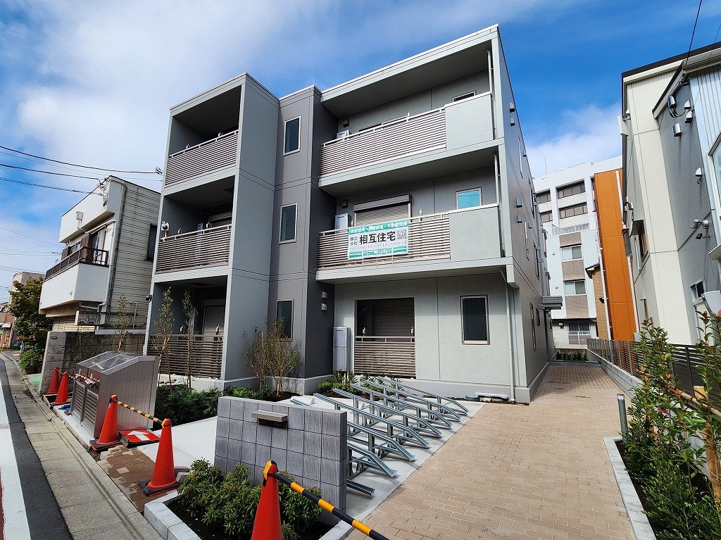 建物外観　新築ＲＣ造　ＳＡＮＺＥＭ　遮音性能に自信あり　１フロアー４世