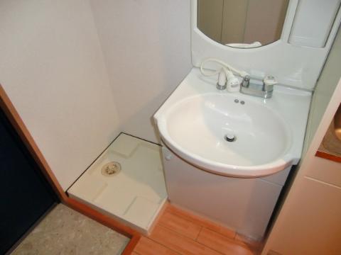 ソレイユ東奈良　洗面設備　洗髪洗面化粧台