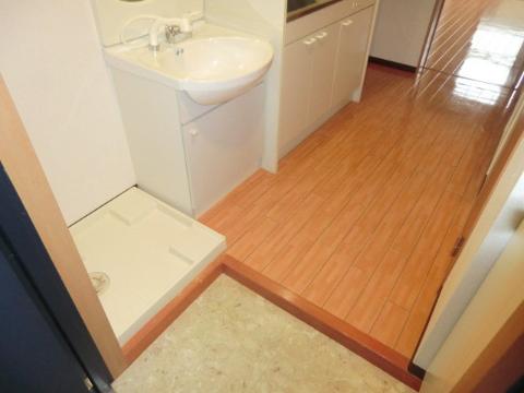 ソレイユ東奈良　玄関　玄関