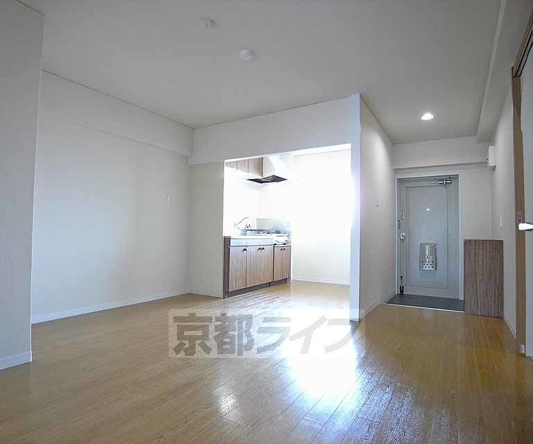 居室・リビング　広いリビングです。