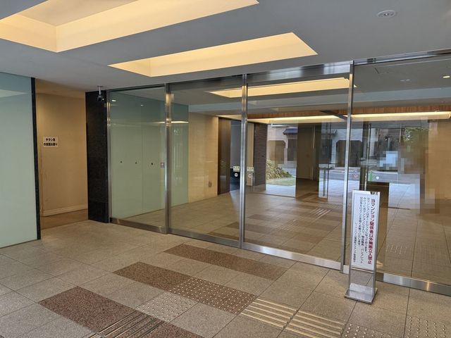 エントランス　オートロック付