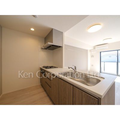 キッチン　同タイプ3階のお部屋を撮影。仕様が異なることがあります。