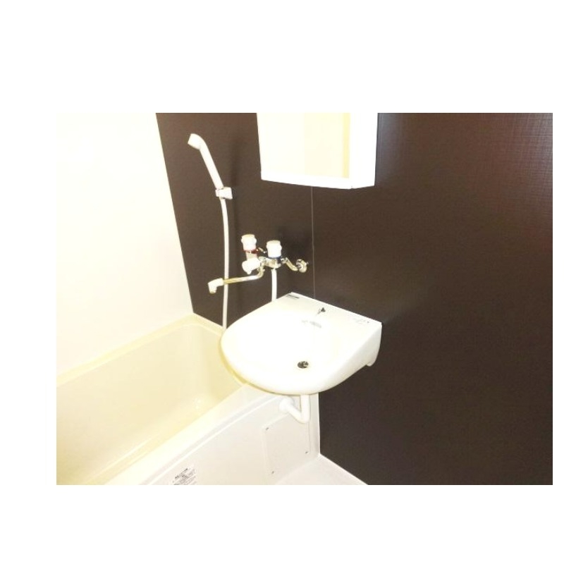 バス・シャワールーム　トイレもキレイにお使い頂けます☆