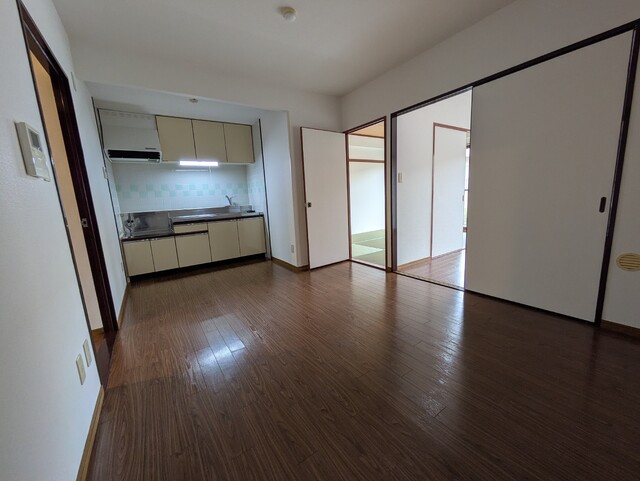 居室・リビング　温かい食卓を囲む幸せの場所★