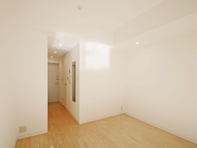 居室・リビング　※別部屋の参考写真です。