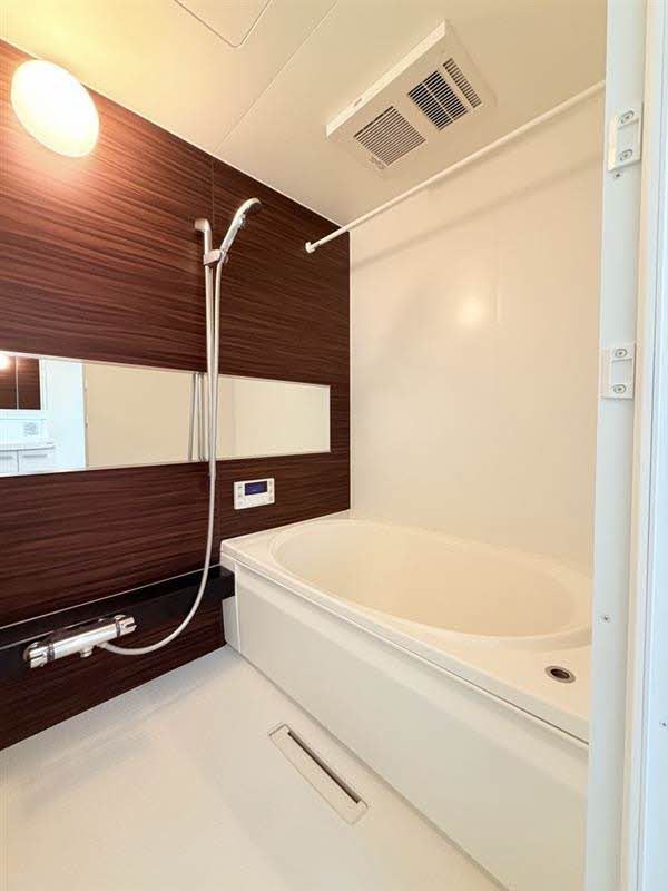 バス・シャワールーム　浴室