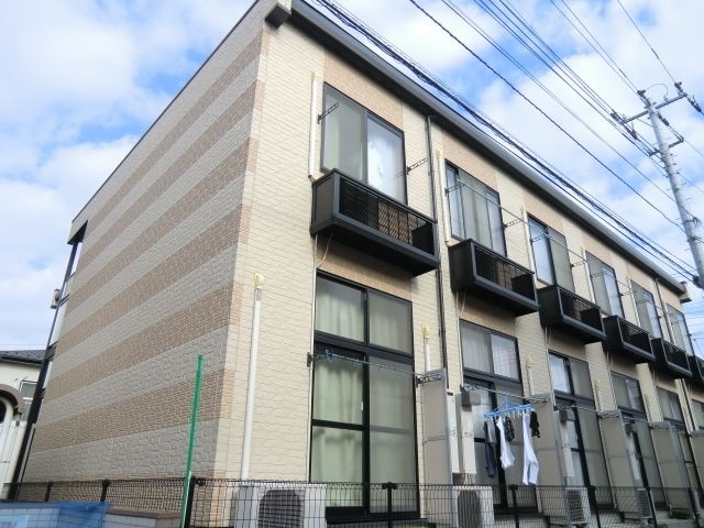 建物外観　大きなロフト付き