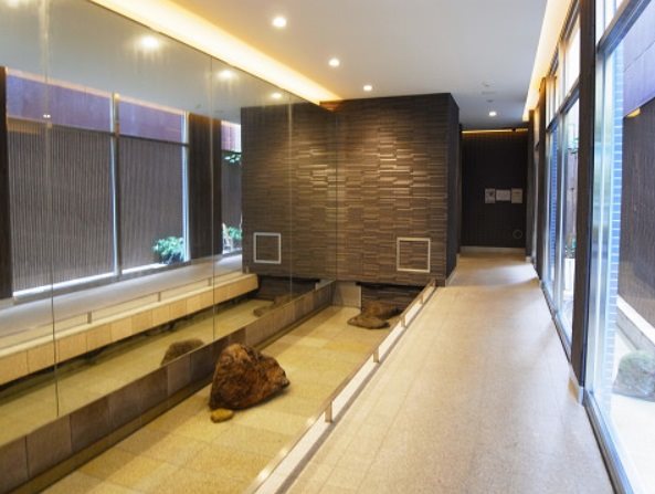 エントランス　★見学予約受付中★