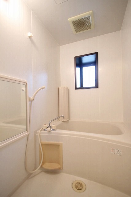 バス・シャワールーム　写真は別号室のものです