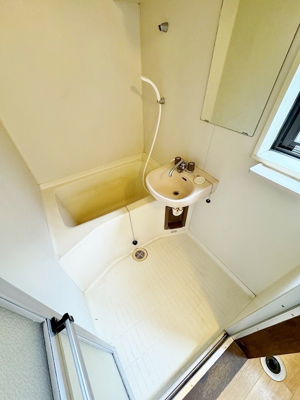 バス・シャワールーム　★浴室/洗面台★