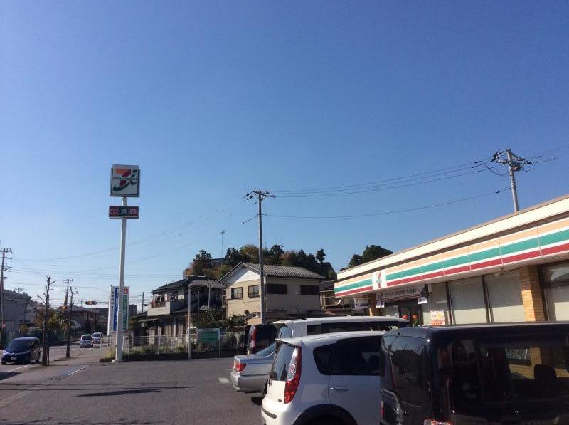コンビニ　セブンイレブン土浦富士崎店（コンビニ）まで513m