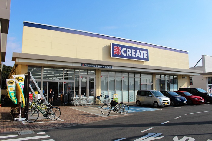 ドラックストア　クリエイト（ドラッグストア）まで384m