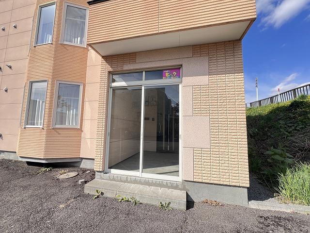 エントランス　エントランス