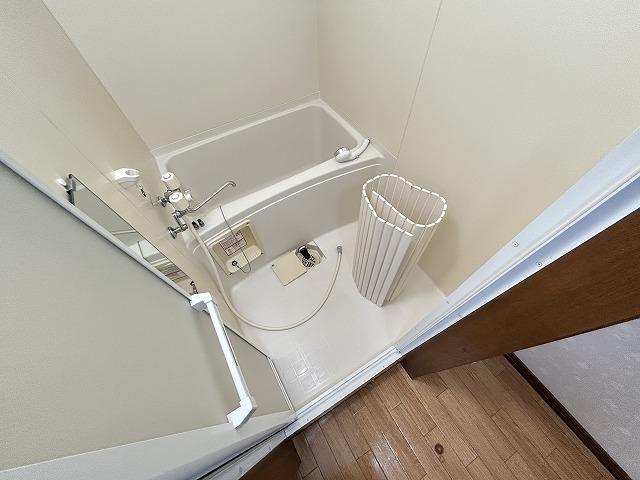 バス・シャワールーム　浴室