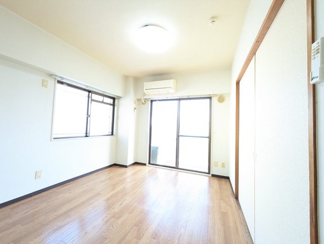 居室・リビング　★クリーニング前参考写真となります★