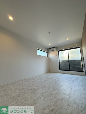 居室・リビング　同施工タイプ