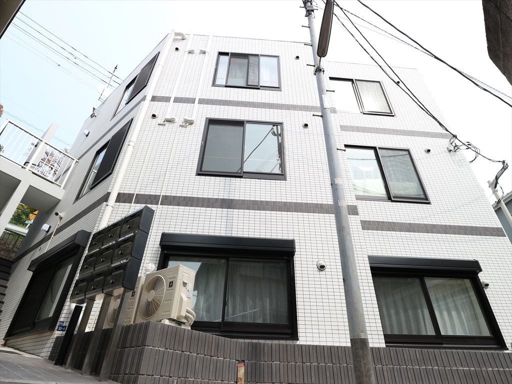 建物外観　当社管理物件。ネット無料、ペット可、驚き初期費用が自慢です。